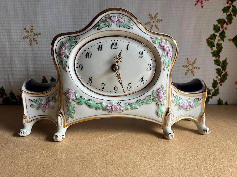 Kobaltové porcelánové hodiny Komtesa – Royal Dux
