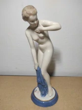 Soška ženy - Art Deco - ROYAL DUX - Signováno ELLY STROBACH
