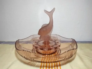 Ikebana z rosalinového skla Art Deco – Josef Inwald, návrh Rudolf Schrötter