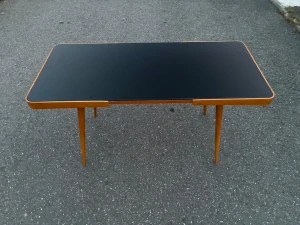 Retro konferenční stolek Jiří Jiroutek