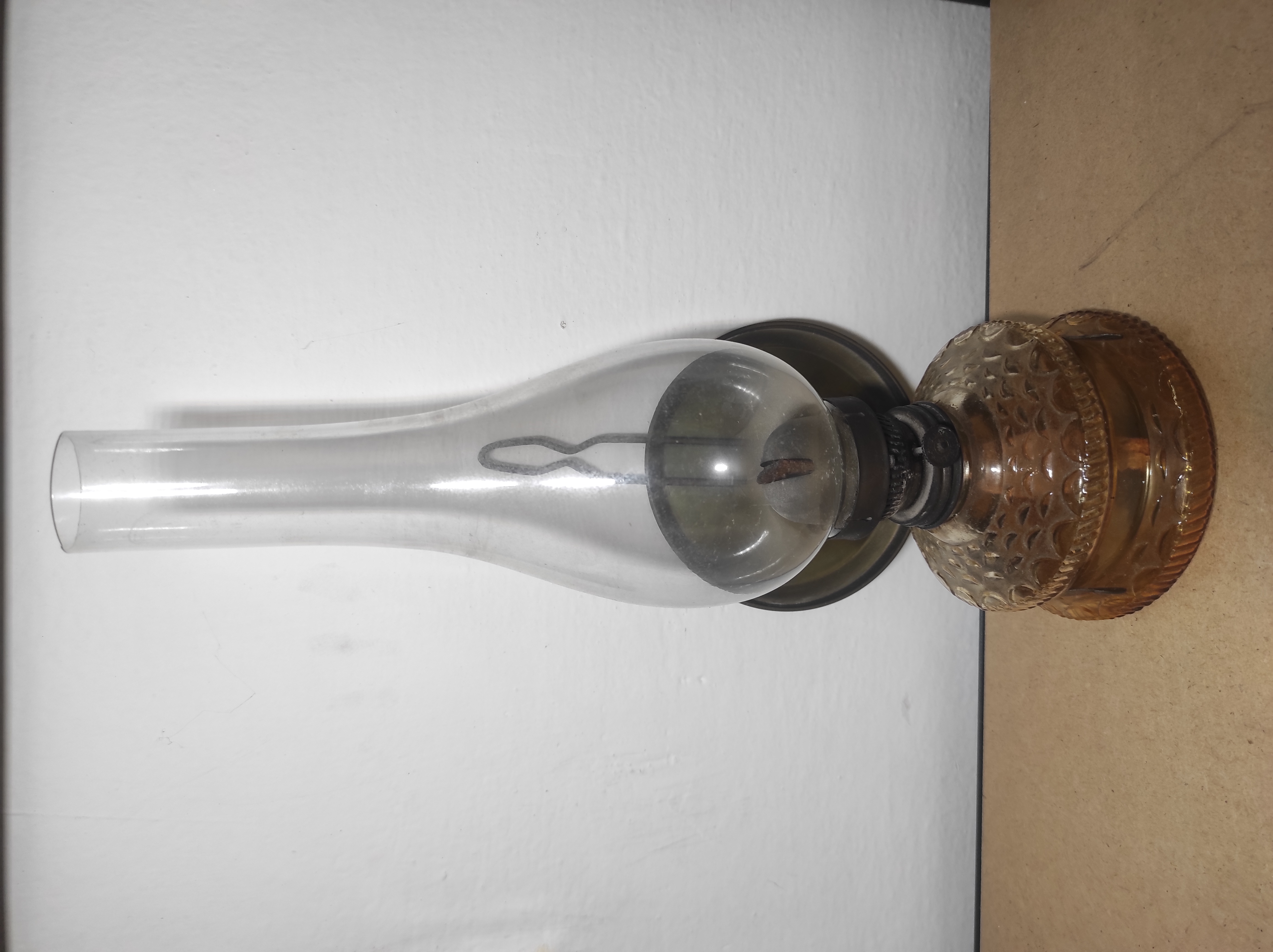 Stará petrolejová lampa 