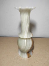 Váza onyx 