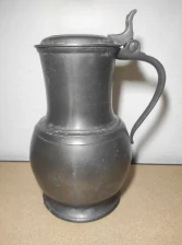 Cínový velký džbán 