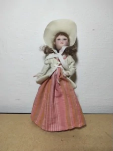 Porcelánová panenka 