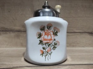 Porcelánový mlýnek 