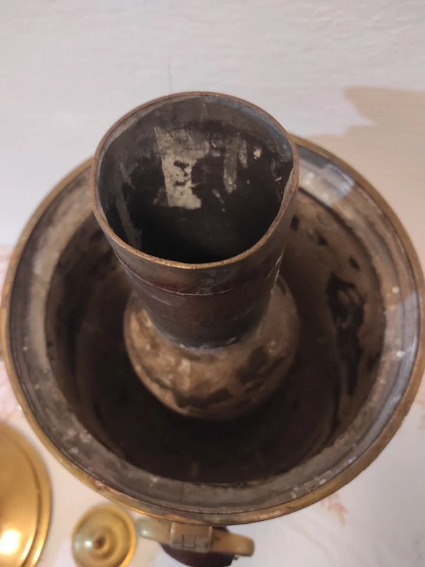 Velký mosazný samovar 