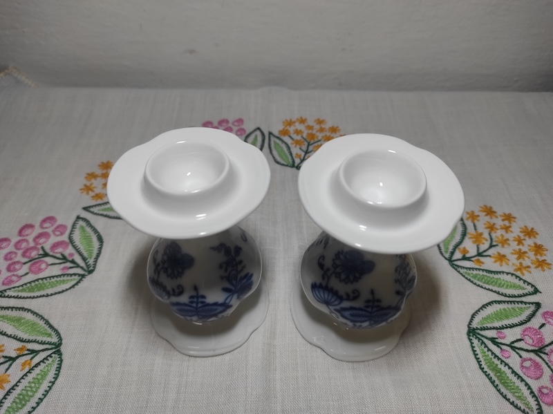 2x cibulákový svícen 