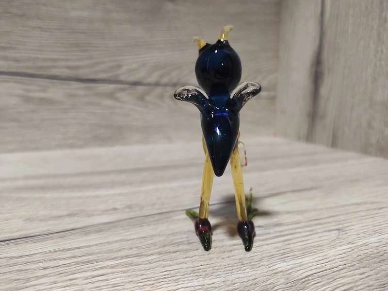 Skleněná figurka mravenec s lucernou 