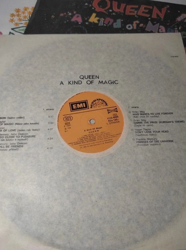 Queen - A Kind Of Magic 