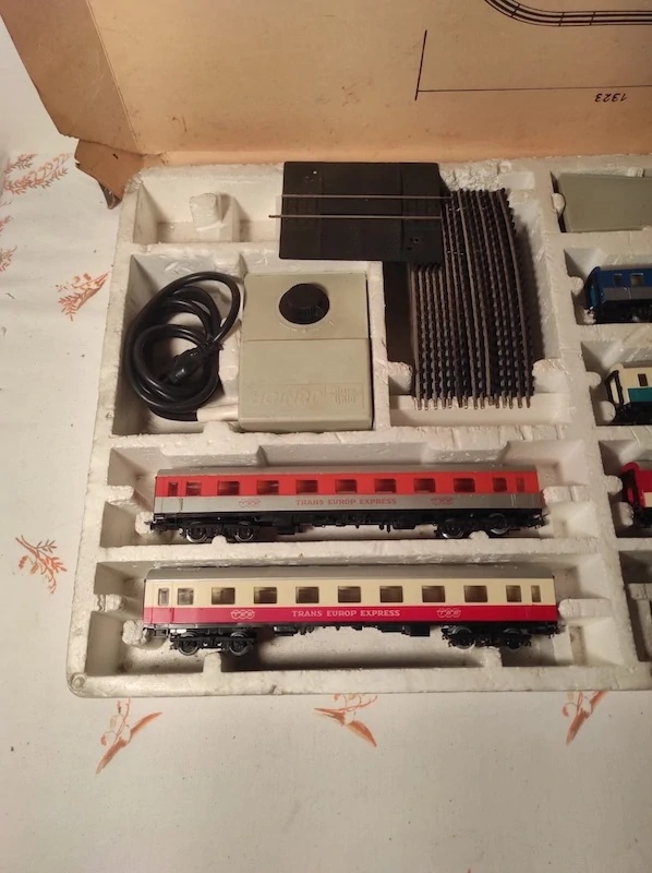 PIKO vláčky HO Komplett Anlage 