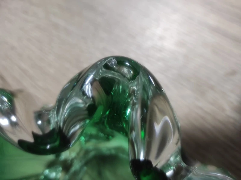 Popelník hutní sklo 