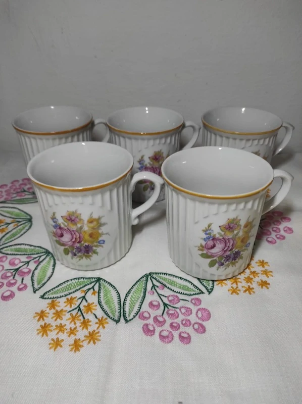 Retro hrničky Dubí 5 ks