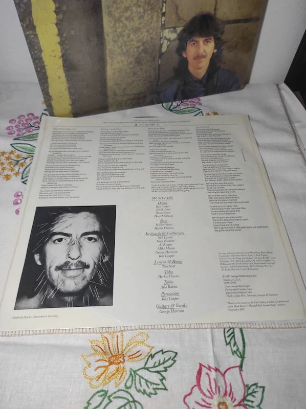 George Harrison - Somewhere In England 