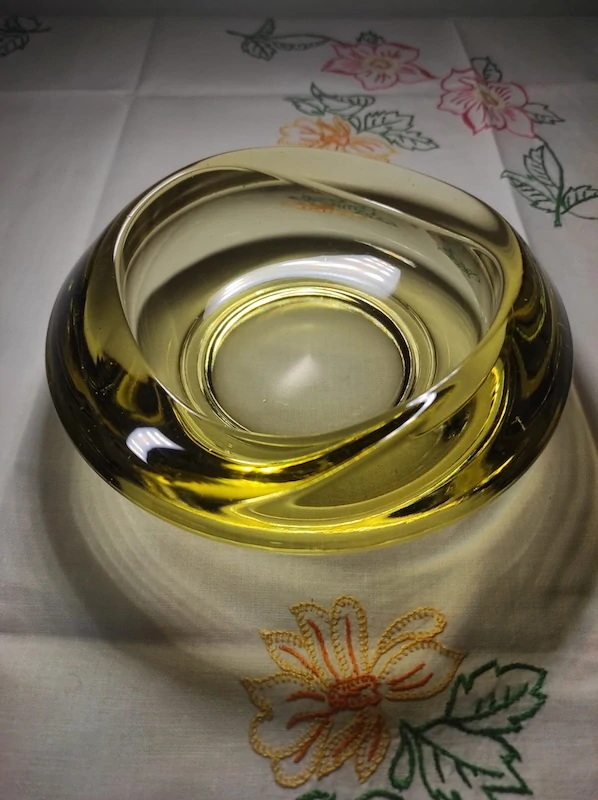 Popelník - Rudolf Jurnikl Rosice