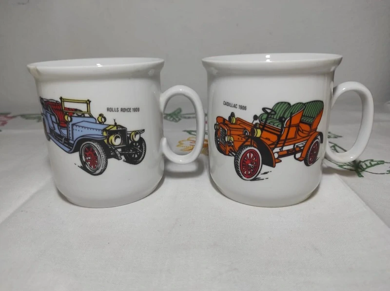 2× retro dětský hrníček Epiag – Cadillac & Rolls-Royce