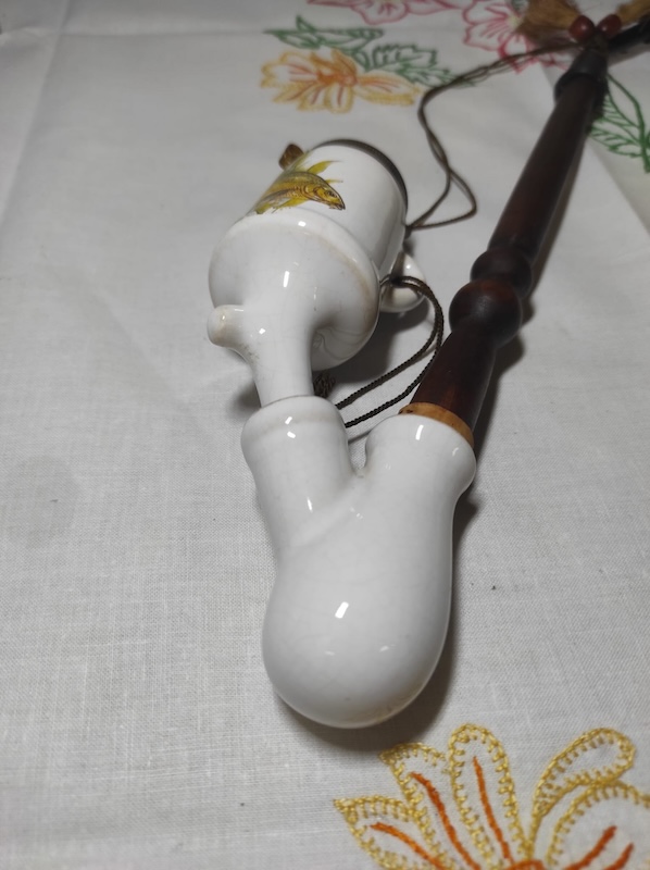 Porcelánová fajfka (dýmka) – 30 cm