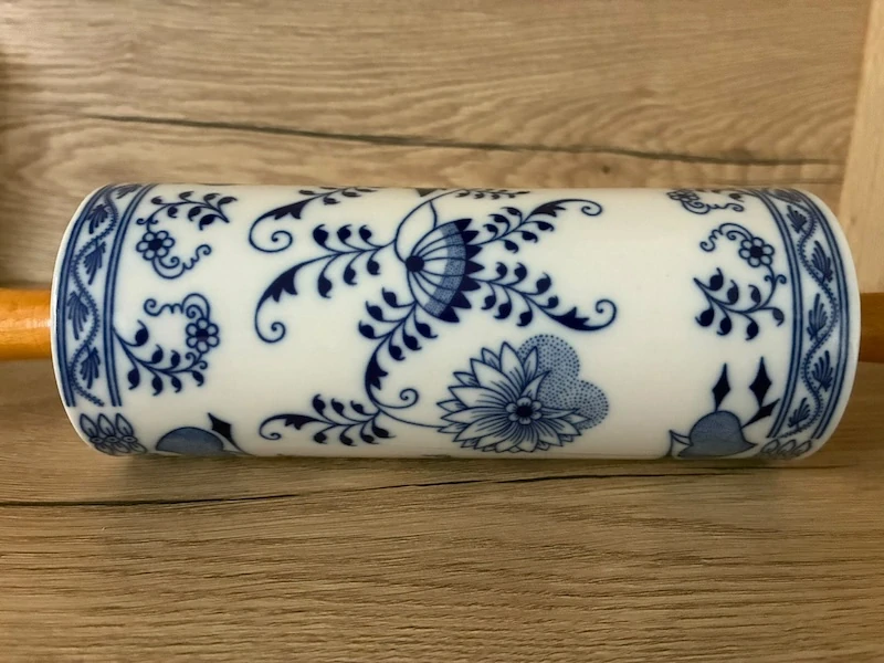 Porcelánový váleček Cibulák Dubí