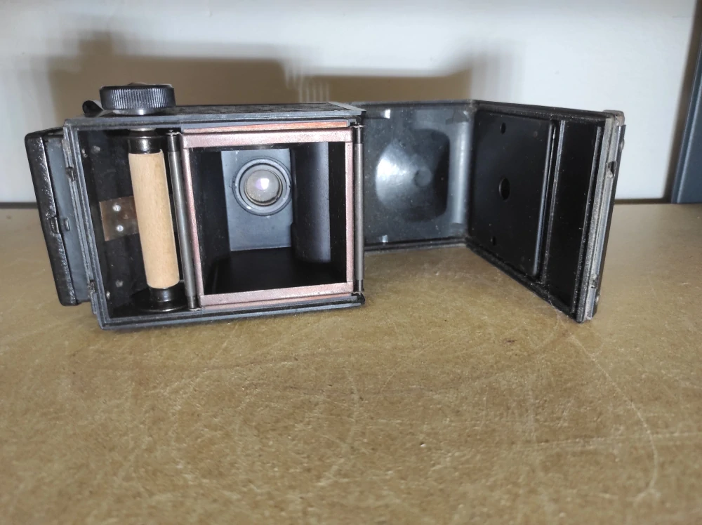 Starý fotoaparát INKA