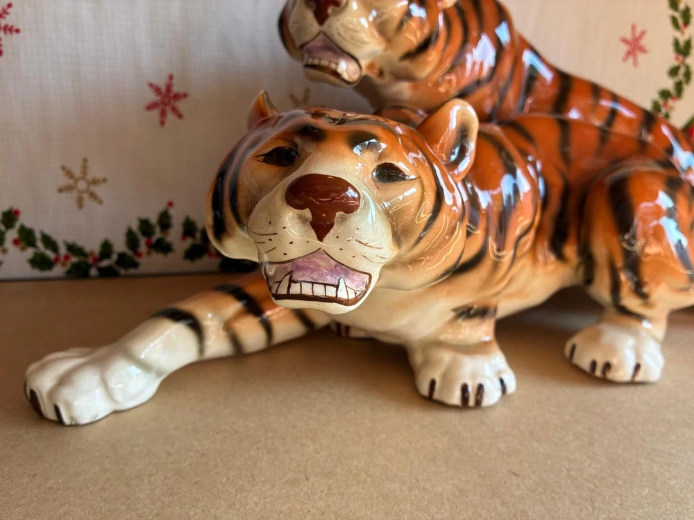 Velké porcelánové sousoší tygrů Royal Dux