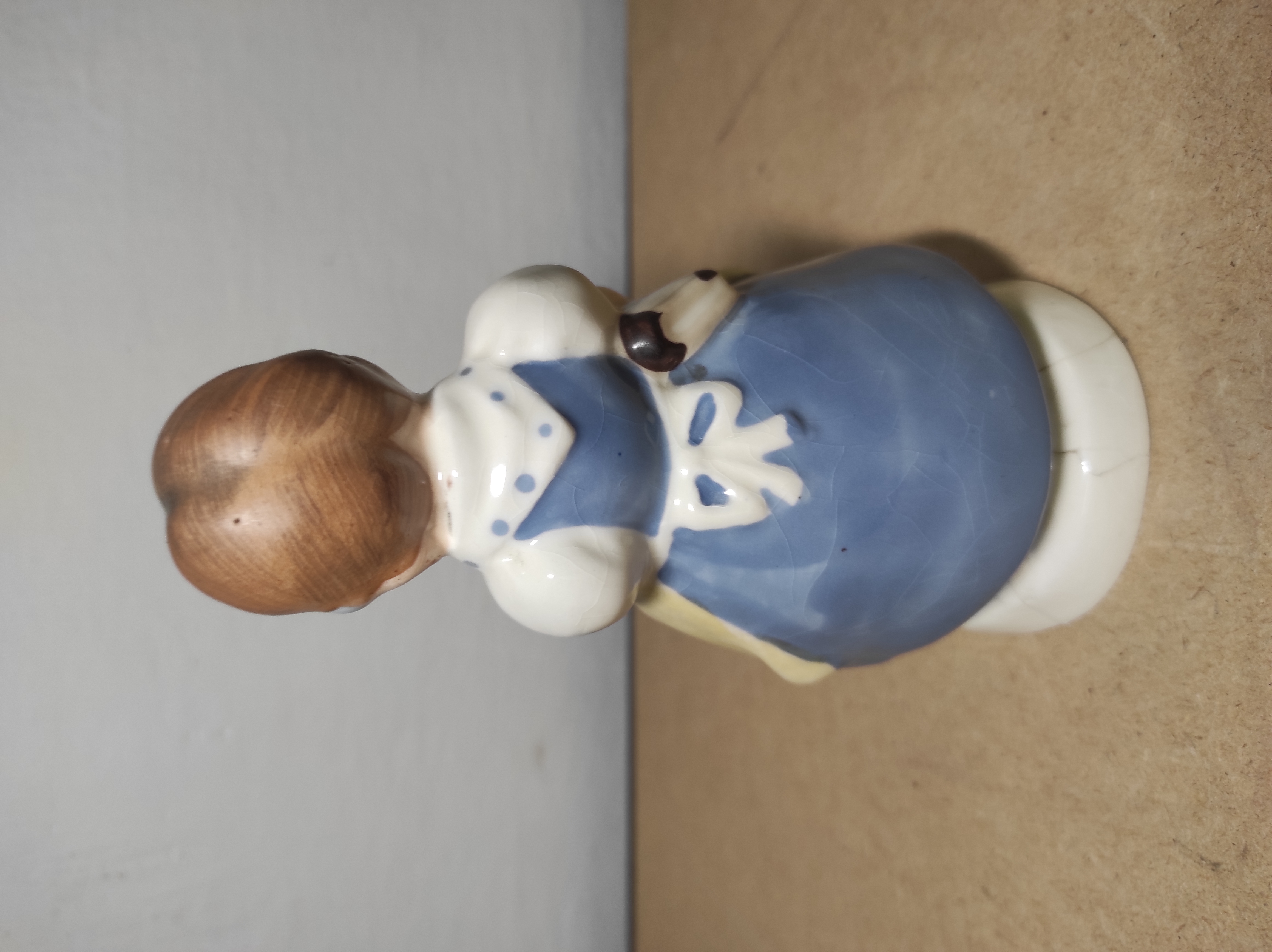 Soška porcelán holčička Royal Dux