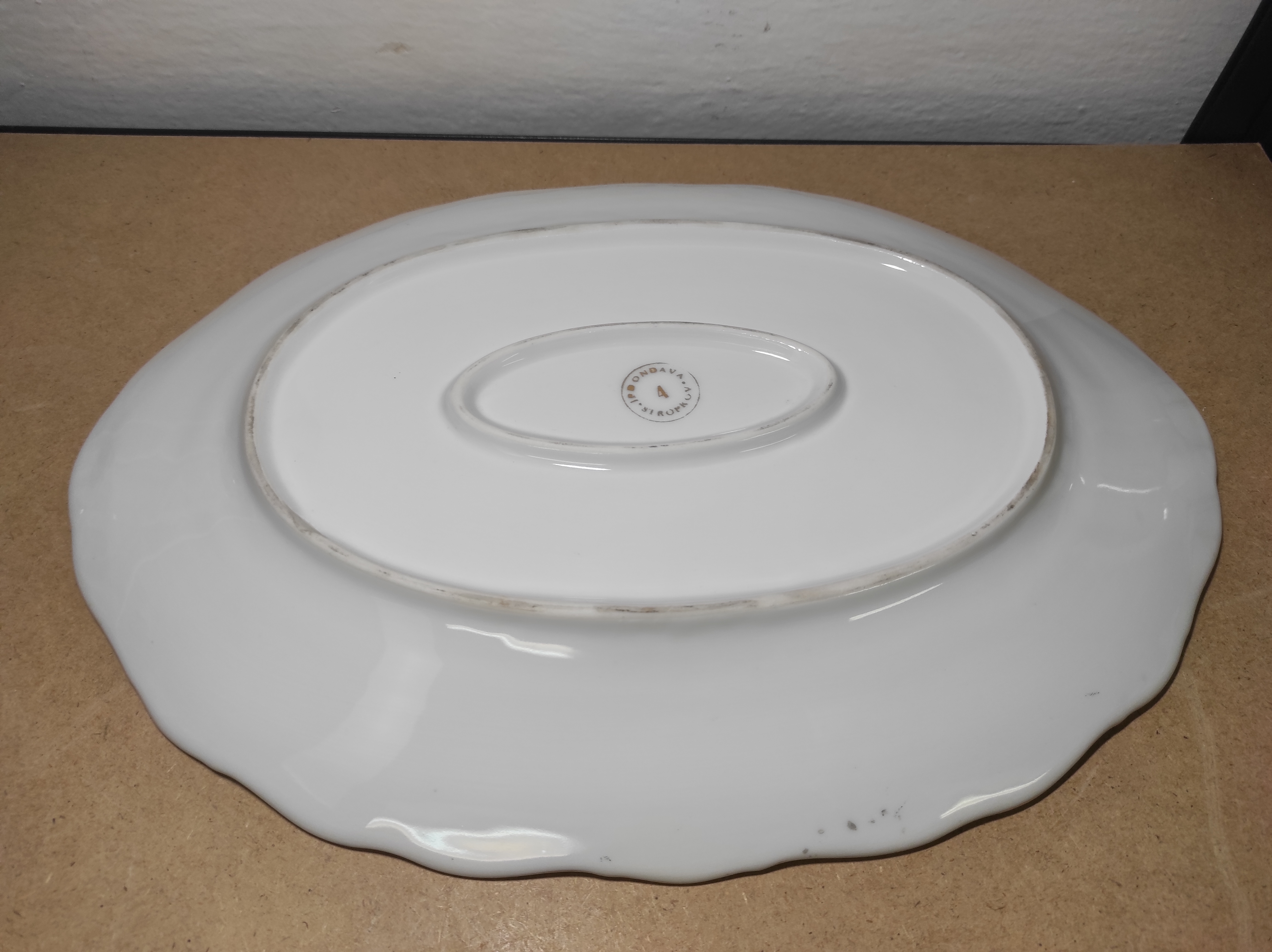 Oválný tác tři grácie 