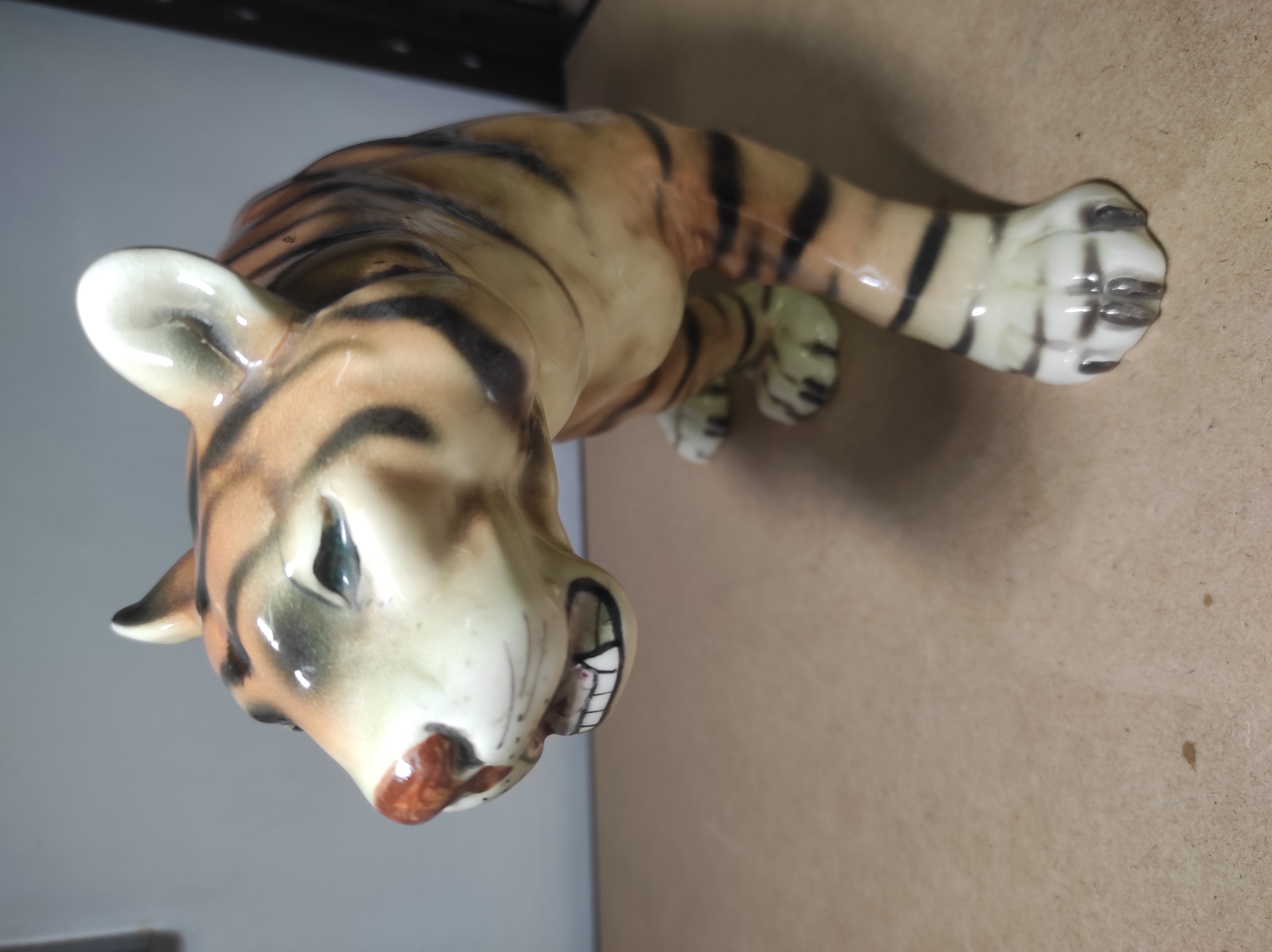 Velký porcelánový tygr - Royal Dux