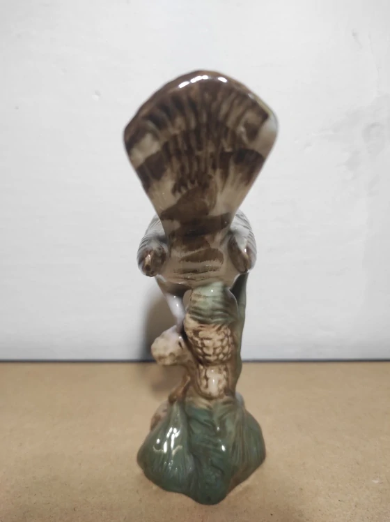 Royal Dux, porcelánová soška, ptáček 