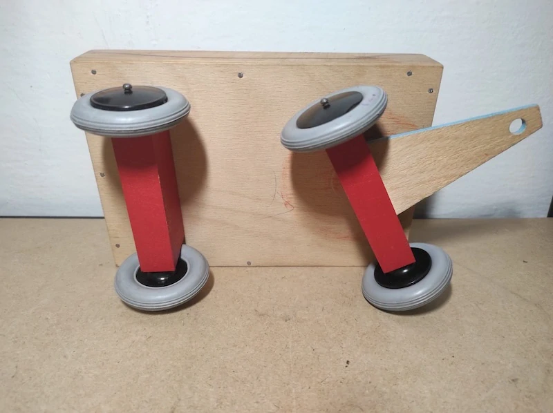 Retro hračka valník 