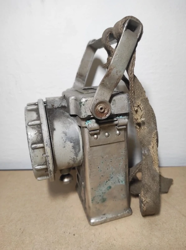 Stará hornická lampa typ 16621 E