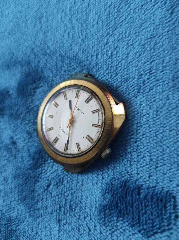 Hodinky Prim 