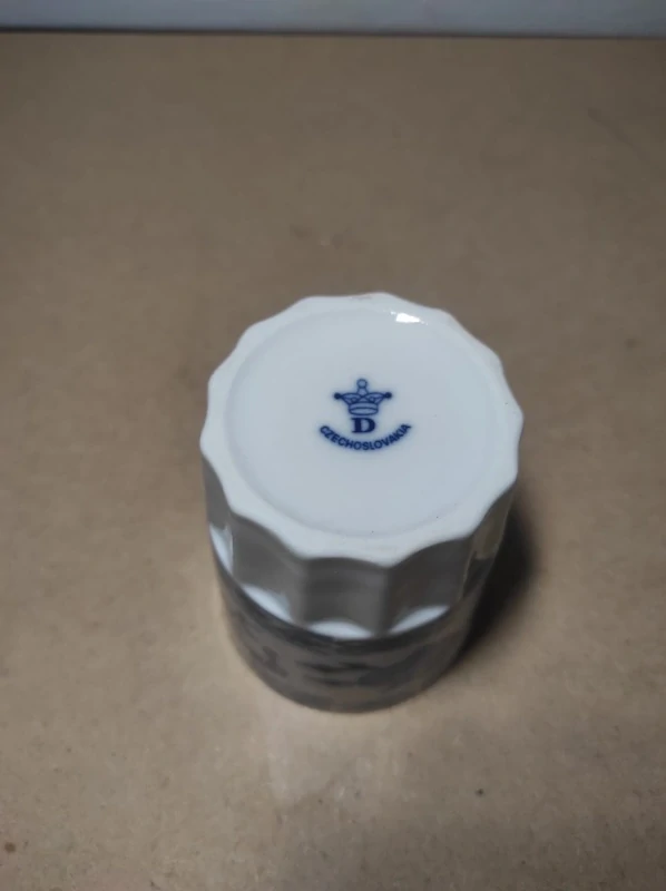 Čajový hrníček cibulák Dubí