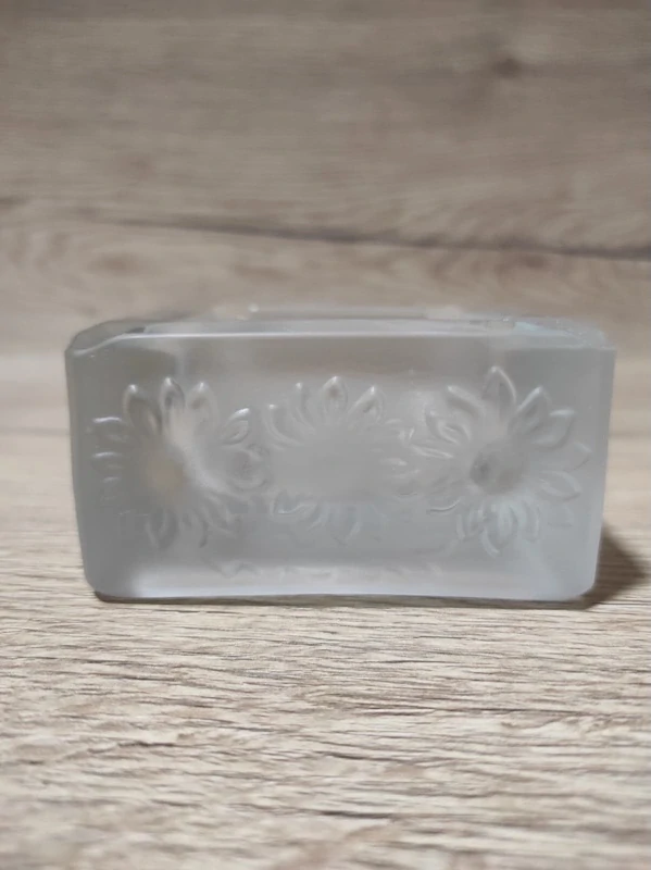 Popelník kopretiny - Jurnikl 