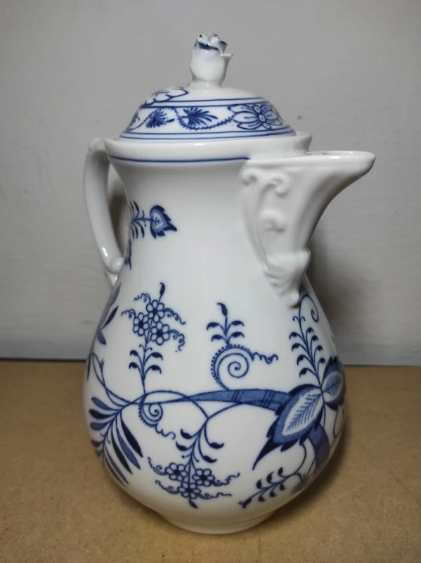 Čajová konvice - cibulák Dubí 