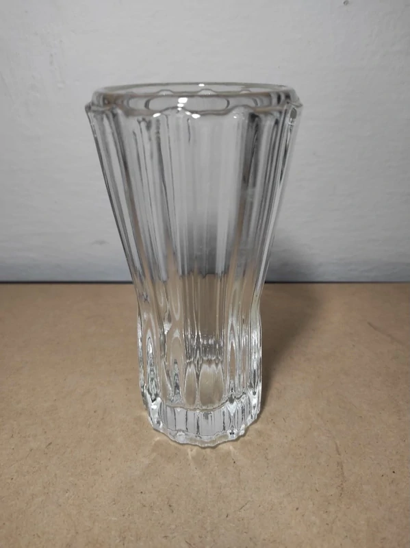 Váza lisované sklo 