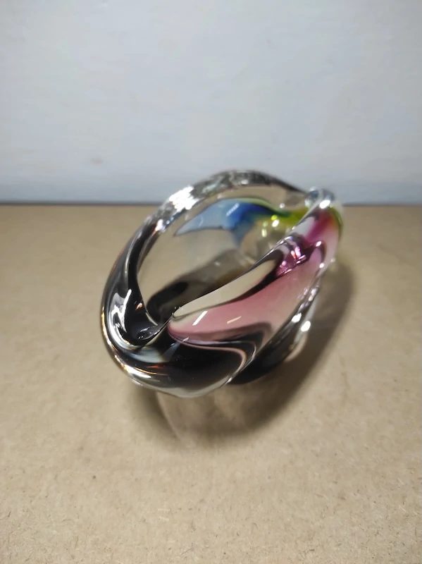 Popelník hutní sklo 