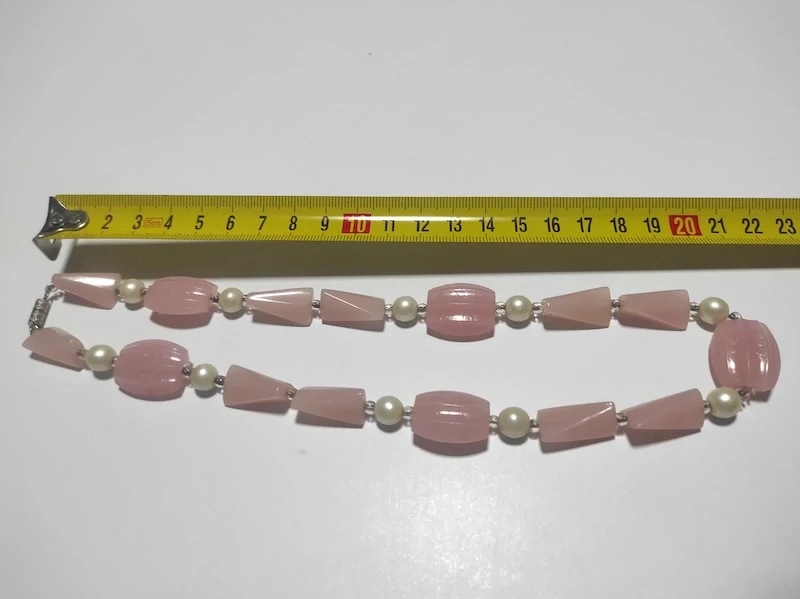 Retro dámský růžový náhrdeník 