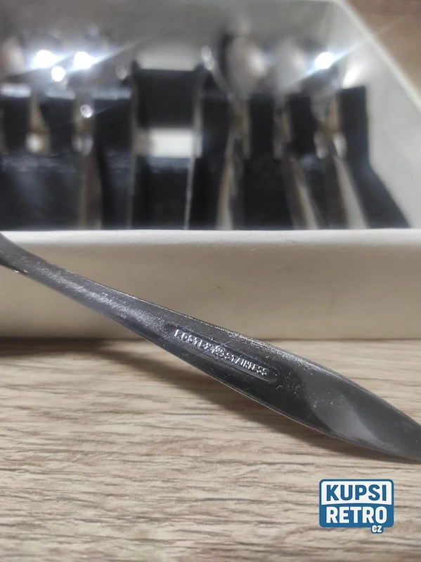 Retro sada Rostex - lžičky + kleště na cukr