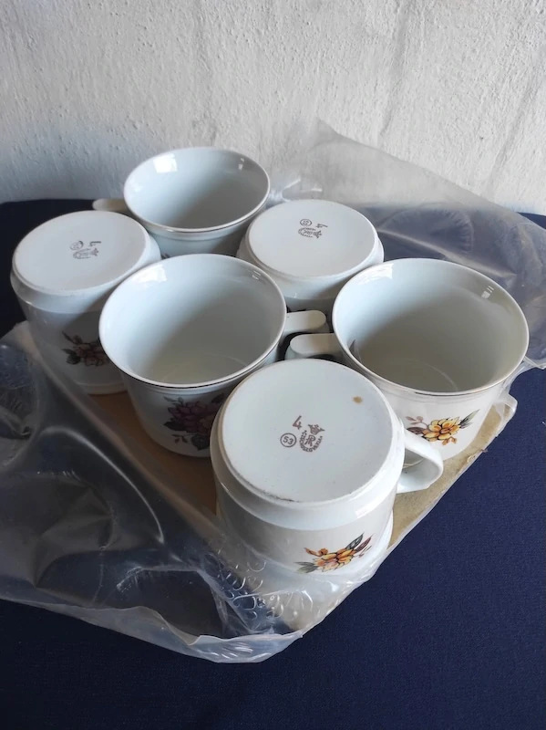 Retro hrnky sada 6 ks - nové