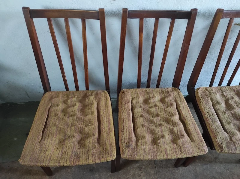 Retro židle k renovaci 