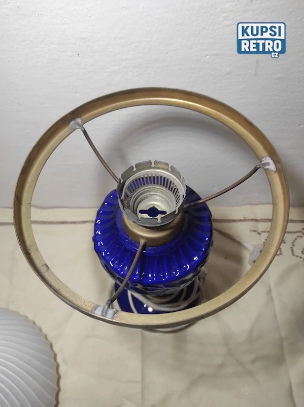 Elektrická stolní lampička 