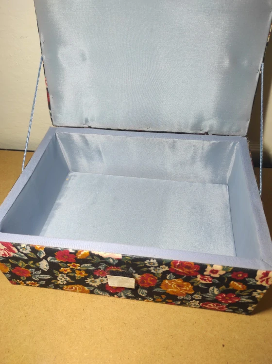 Kazeta/Košík na šití 