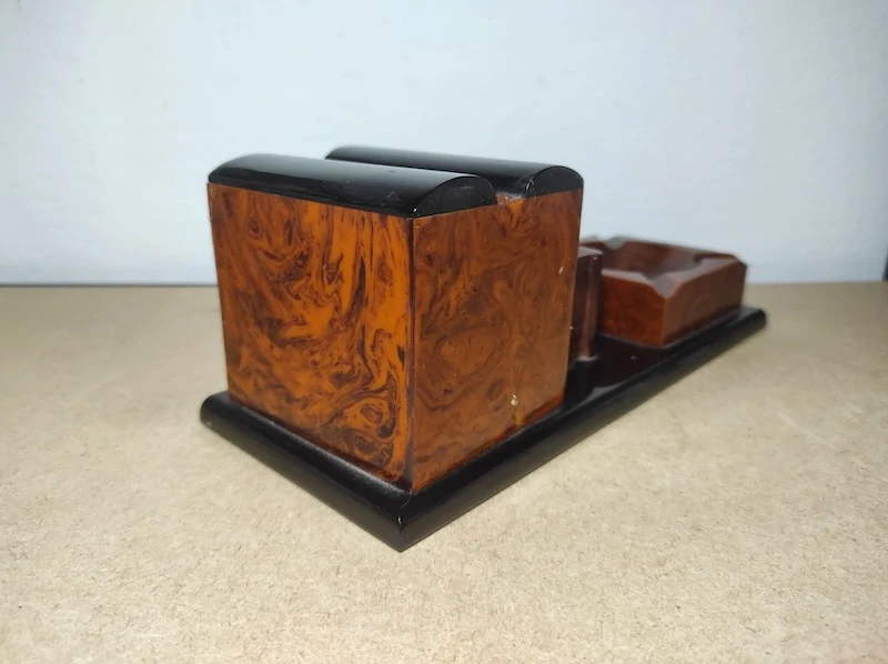 Starý kuřácký set 