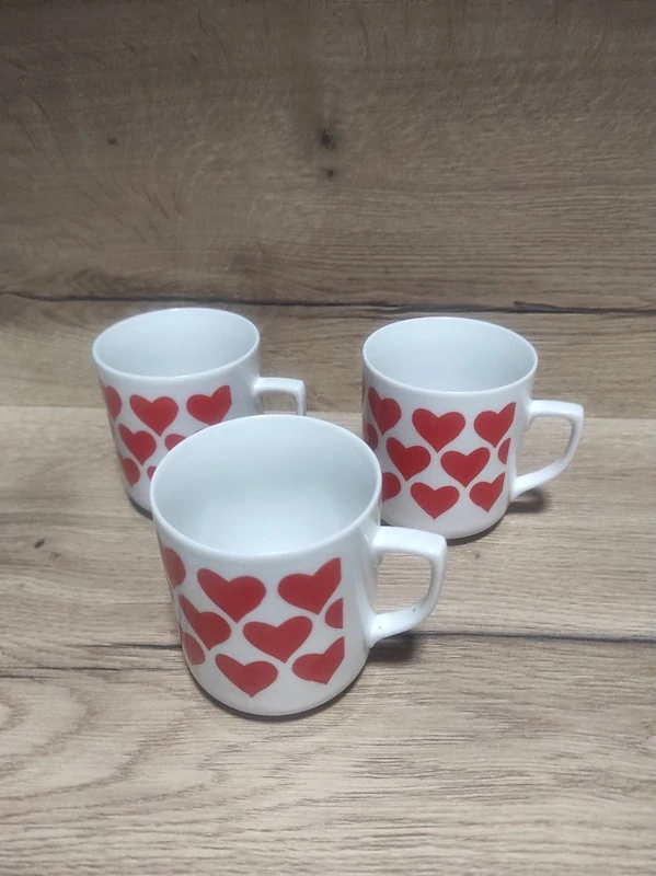 Retro hrníčky Czechoslovakia 