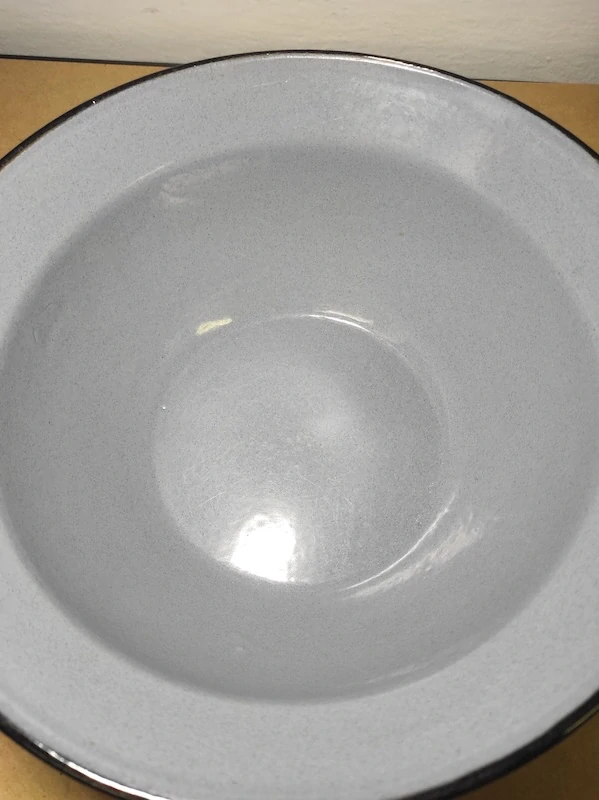 Retro smaltovaný lavor Sfinx