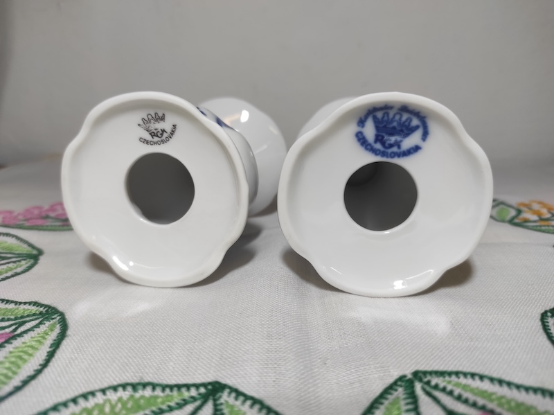 2x cibulákový svícen 