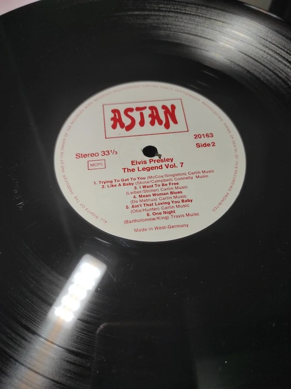 10 LP Elvis Presley - The Legend 