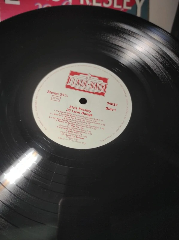 LP Elvis Presley - 20 Love Song 