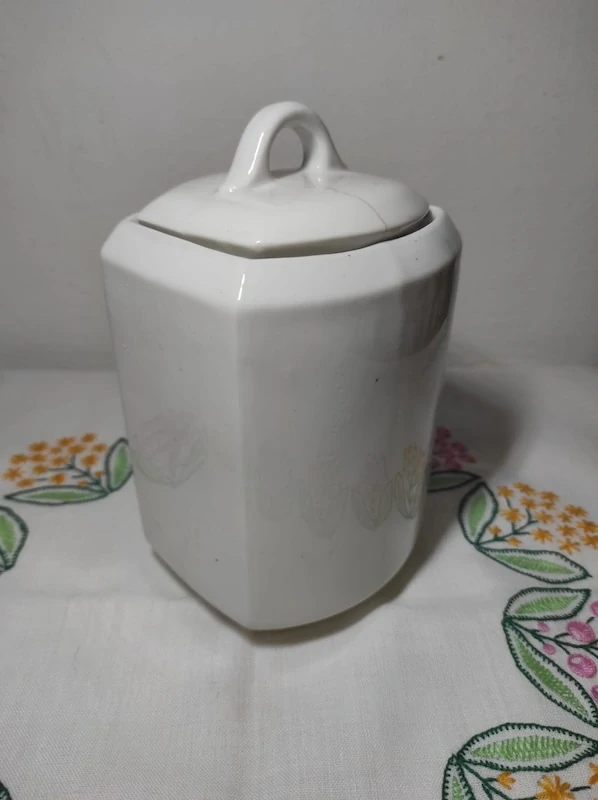 Starožitná kořenka - Káva