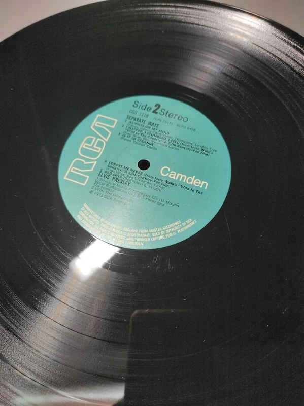 LP Elvis - Separate Ways 