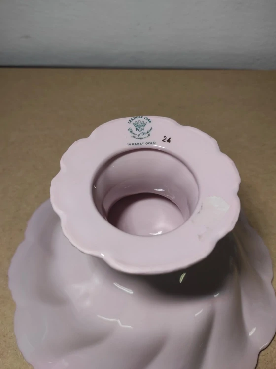 Miska na nožce růžový porcelán 